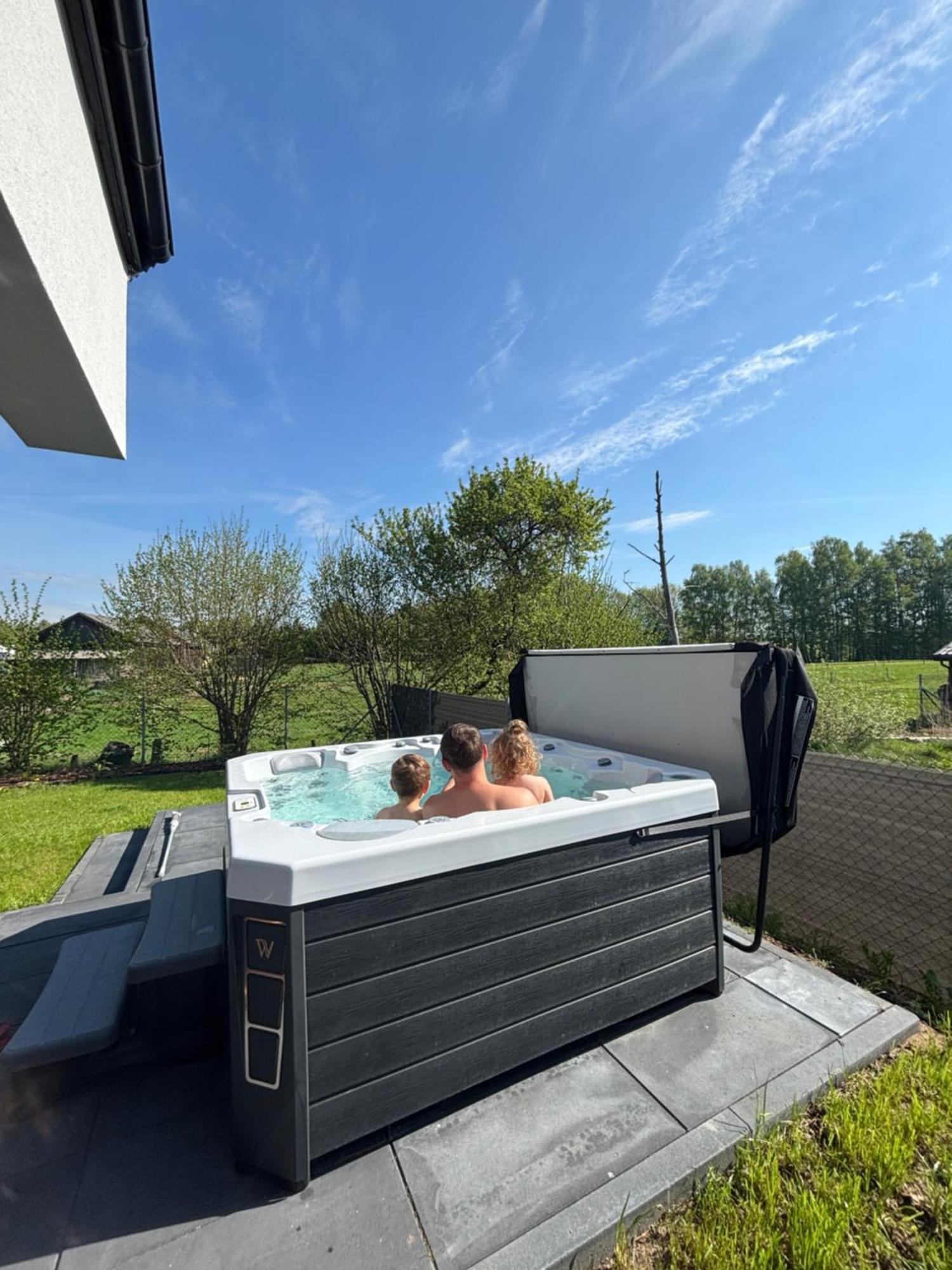 Enklawa - Nowoczesny Dom Nad Jeziorem, 6 Sypialni, Jacuzzi Villa Winiec